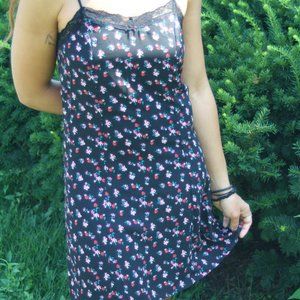 Divided H&M Floral Slip Lace Dress